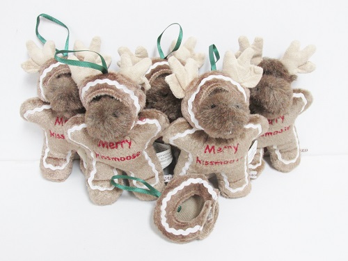 567973-2 "Merry Kissmoose" Mini Ornament<br>Gingerbread Friends Series<br>(Click on picture for full description)